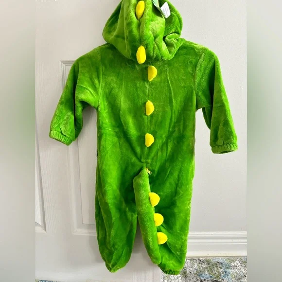 New - Picture 2 of 3